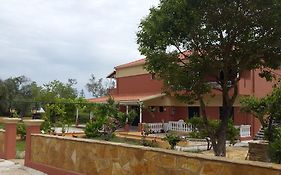 Foteinos Apartments