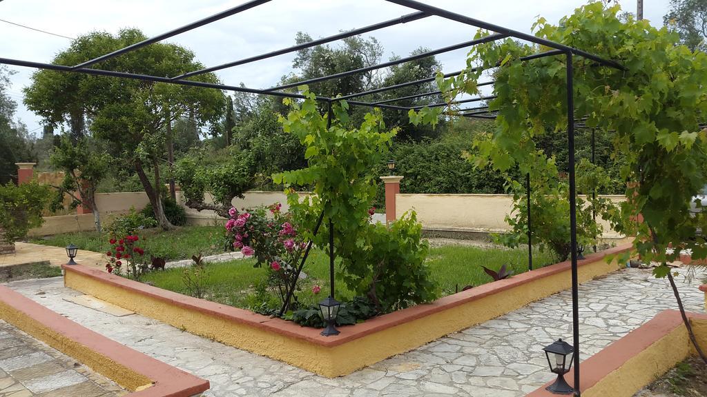 Foteinos Apartments Περιβόλι Εξωτερικό φωτογραφία